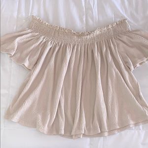 Tillys off the shoulder top (NWOT)